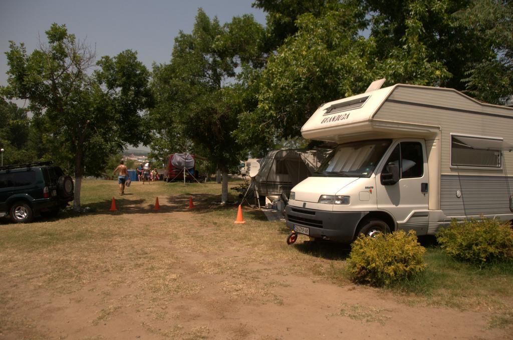 Camping Goldfish Sozopol Bagian luar foto